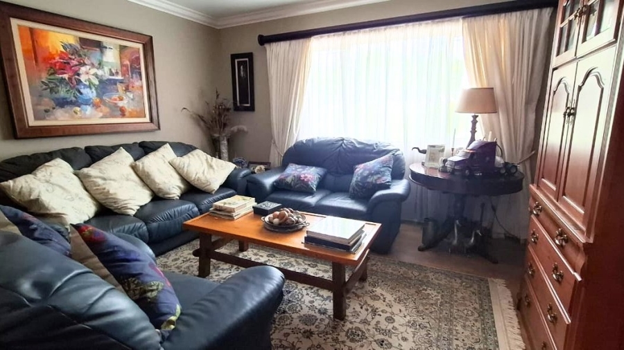 4 Bedroom Property for Sale in Lower Robberg Western Cape